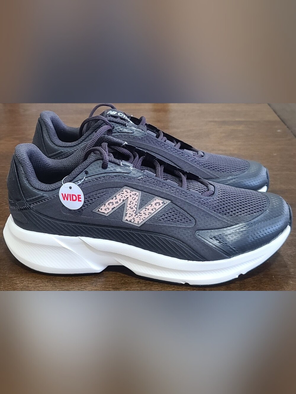New Balance CTLYST Training WCATIK1 ( SIZE D) Unisex Women's 10 Men's 8.5